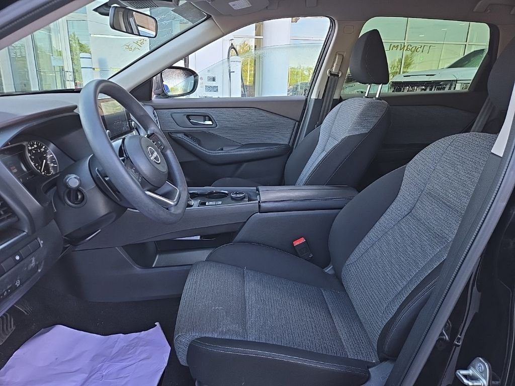 Used 2023 Black Nissan SV image 13