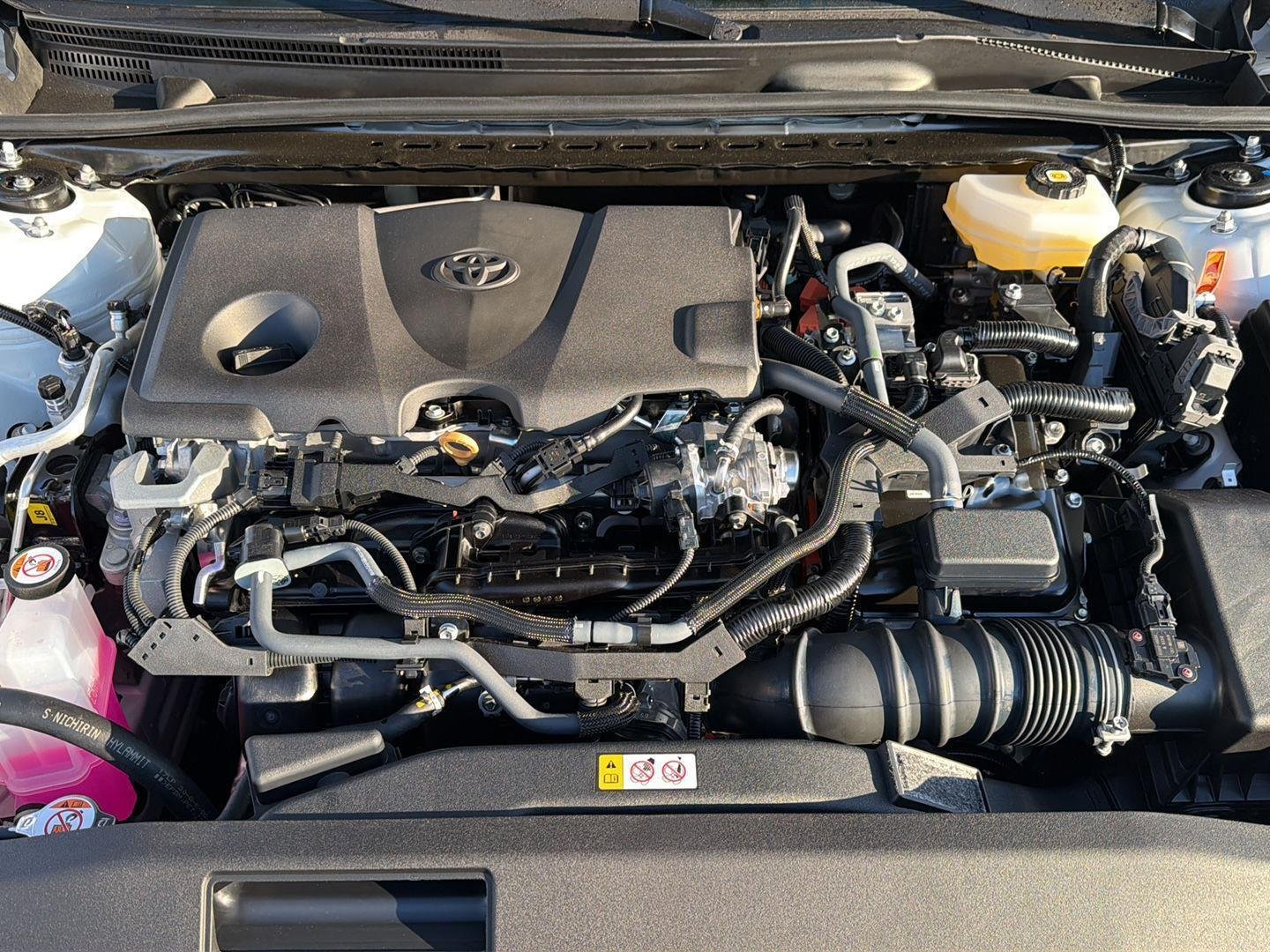 New 2026 Wind Chill Pearl Toyota XSE image 34