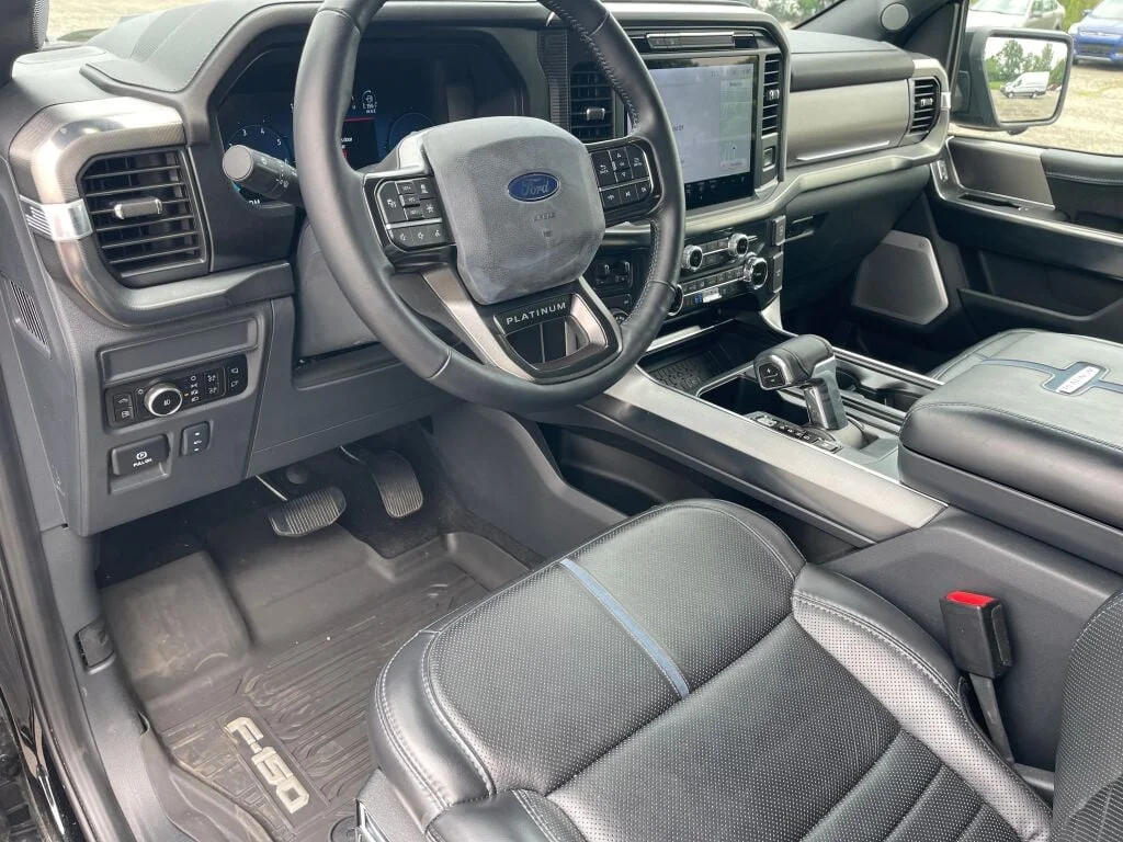Certified Used 2025 Agate Black Ford Platinum image 5