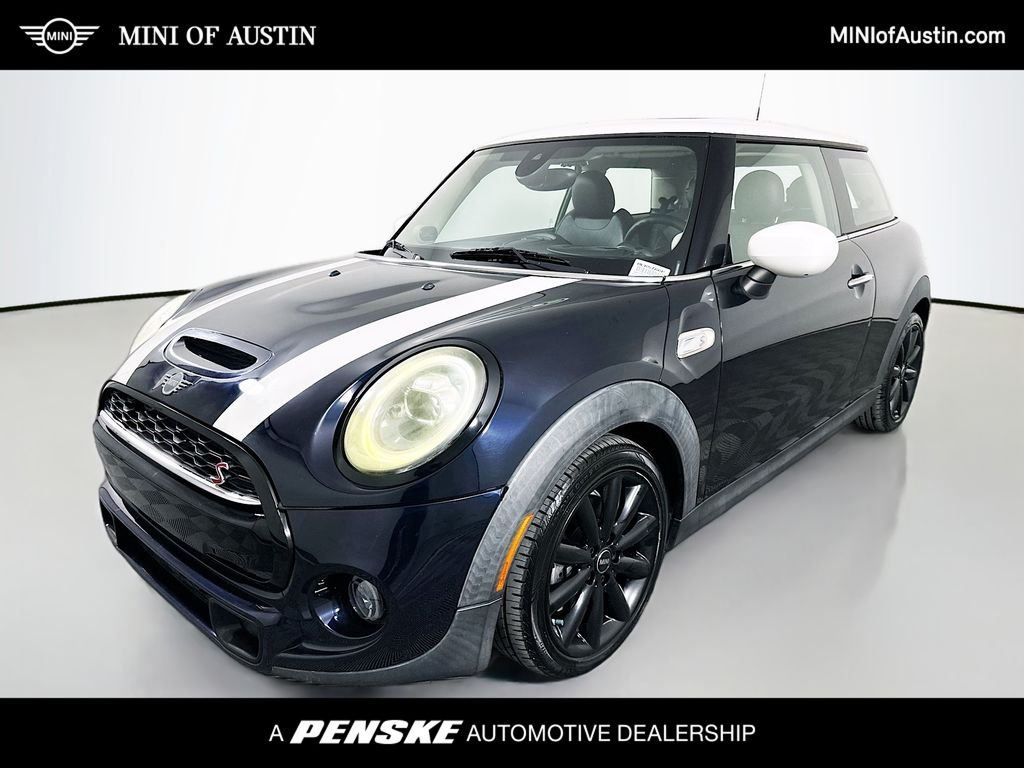Used 2020 Black MINI Iconic image 1