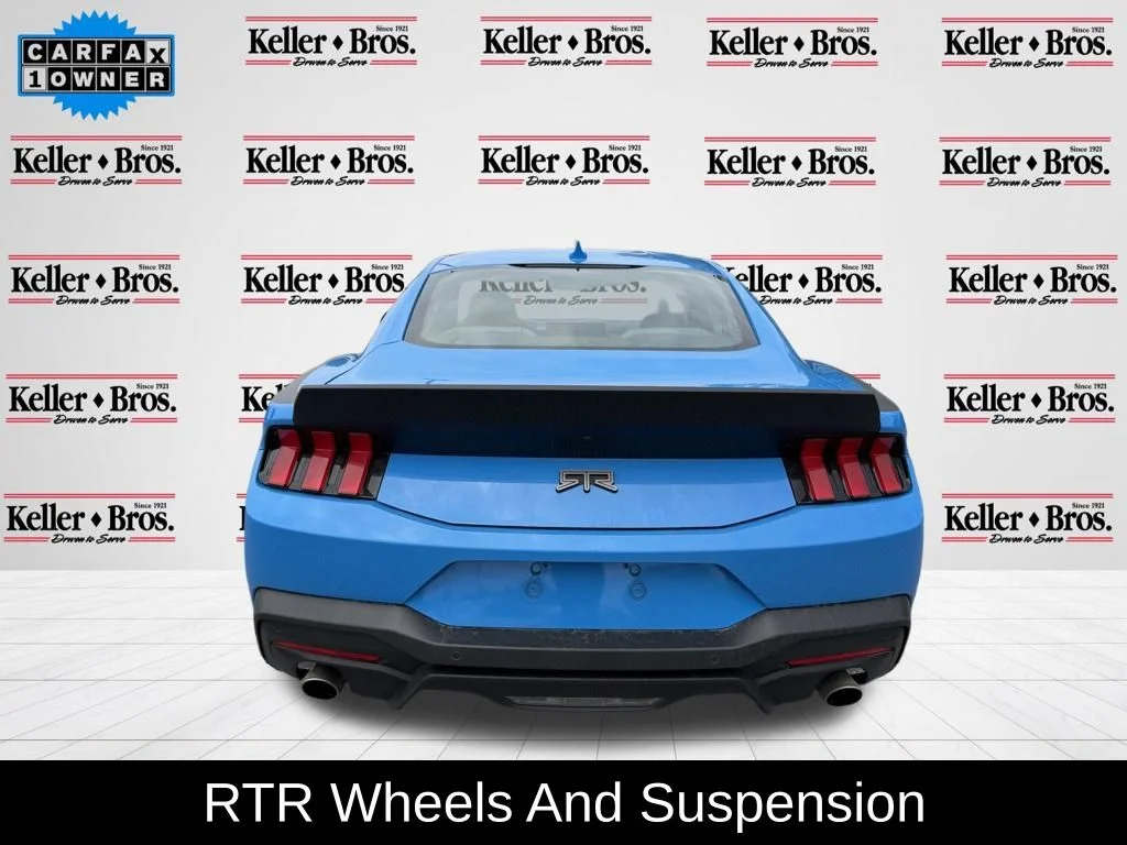 2025 Ford Mustang GT - Photo 6
