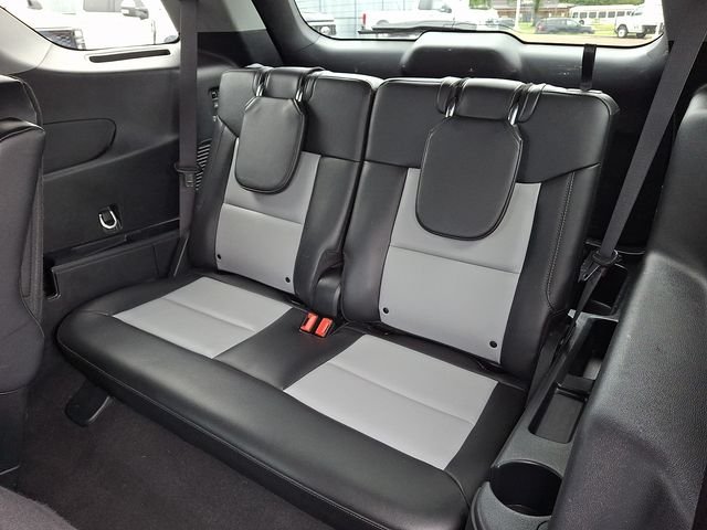 Used 2023 Gray Ford XLT image 10