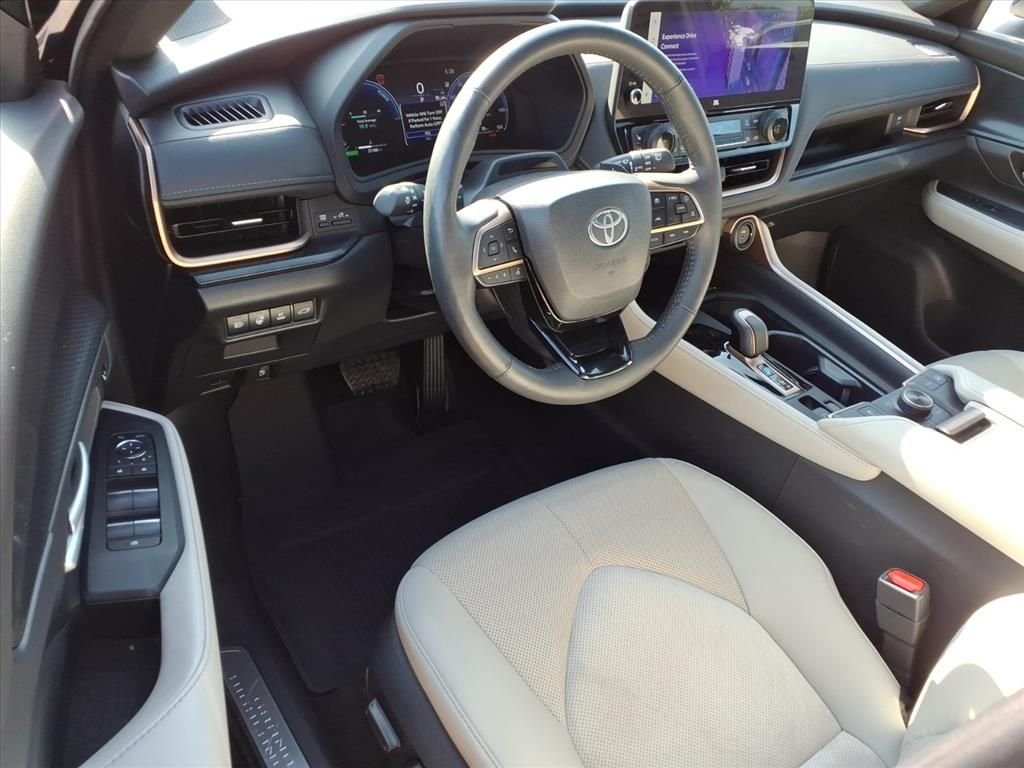 2024 Toyota Grand Highlander Platinum - Photo 19