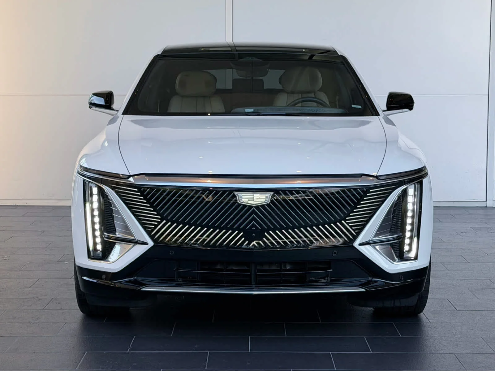 Certified 2024 Cadillac LYRIQ Luxury 3 with VIN 1GYKPSRK1RZ112457 for sale in Houston, TX