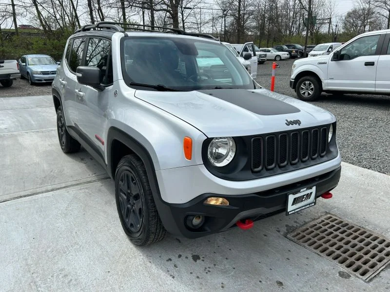 2018 Jeep Renegade Trailhawk - Photo 17