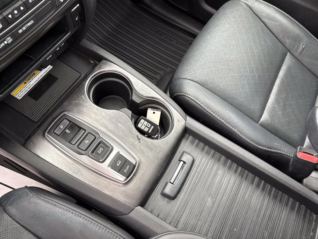 2021 Honda Passport EX-L SUV Slide 20