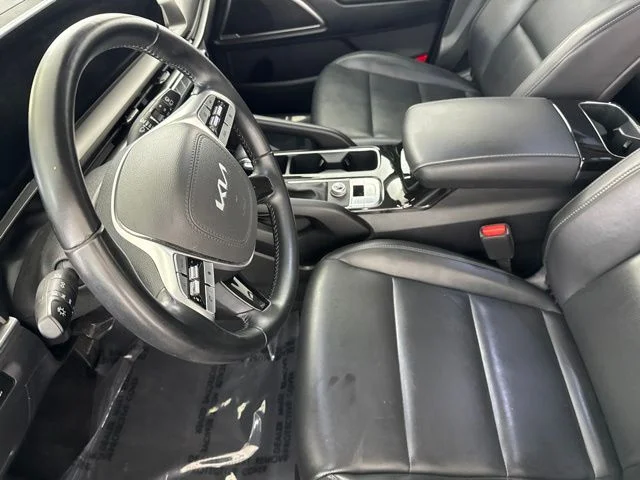 Used 2025 Gray Kia S image 22