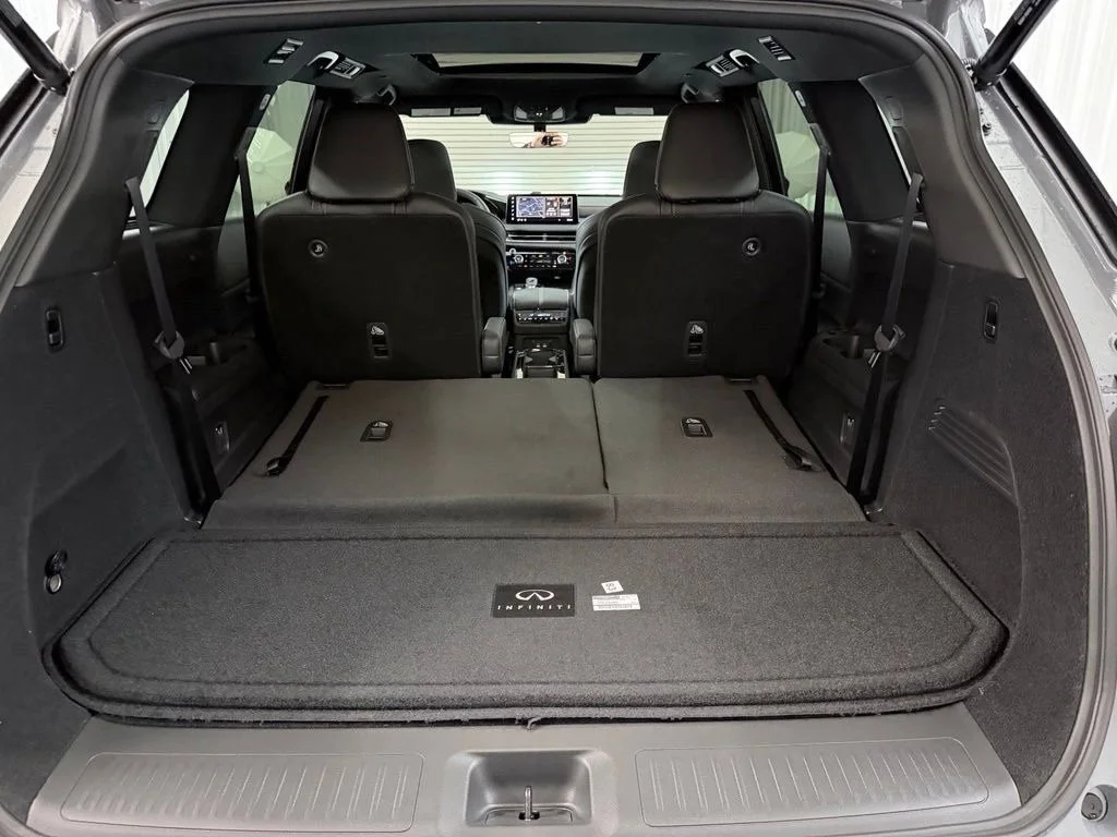 New 2027 HARBOR GRAY INFINITI Sport AWD image 44