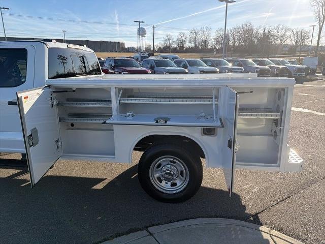 2026 Ford F-350 Super Duty Chassis Cab XL - Photo 33