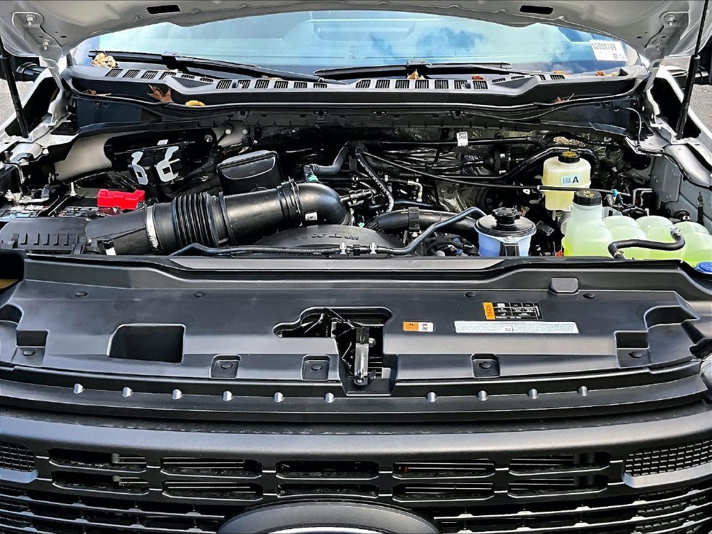 New 2027 Oxford White Ford XL image 12