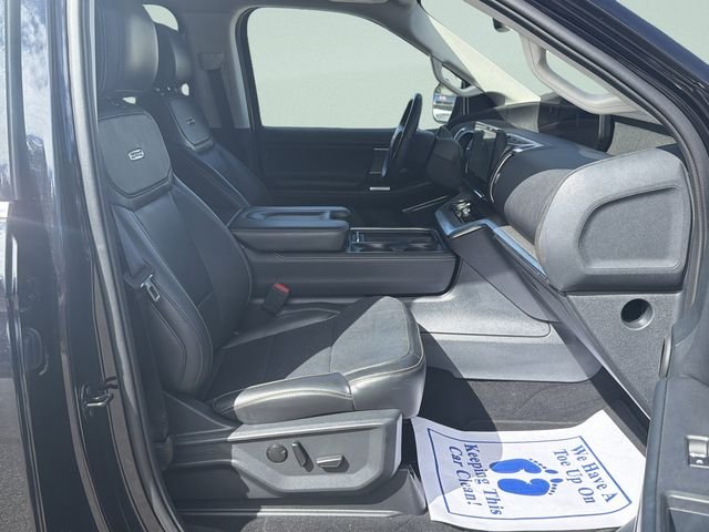 Used 2025 Black Ford Platinum image 44