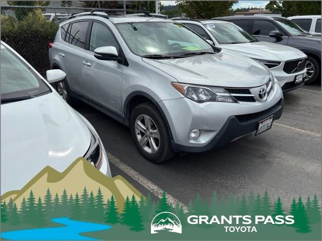 2013 Toyota RAV4 XLE AWD's photo