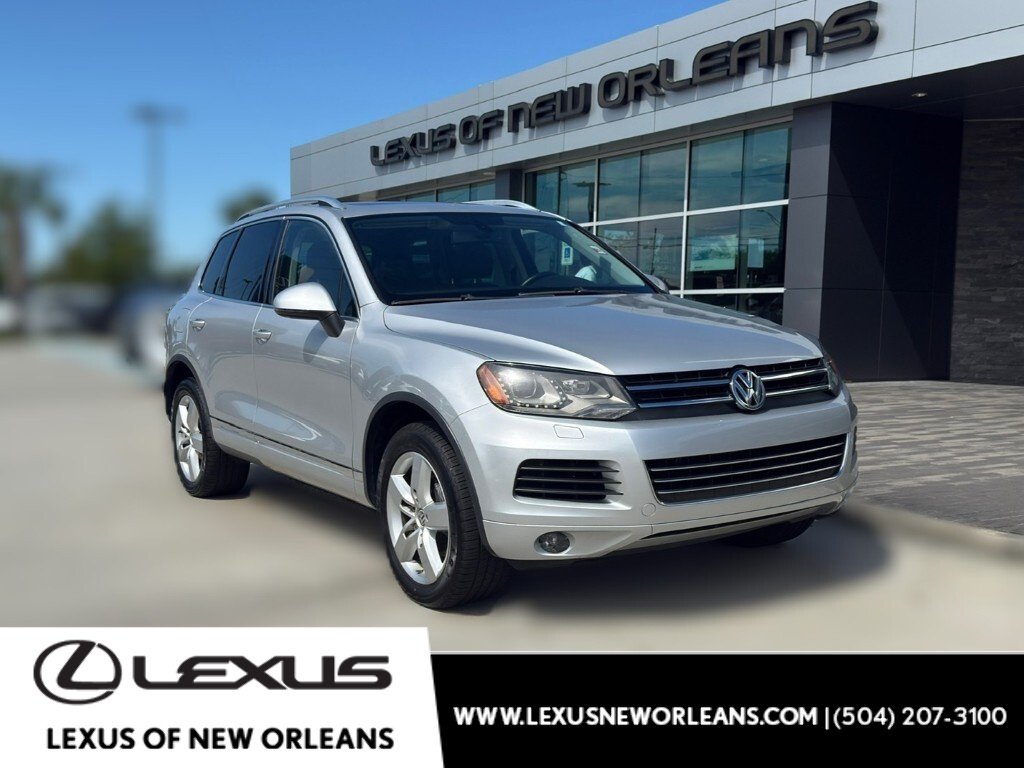 2014 Volkswagen Touareg Sport