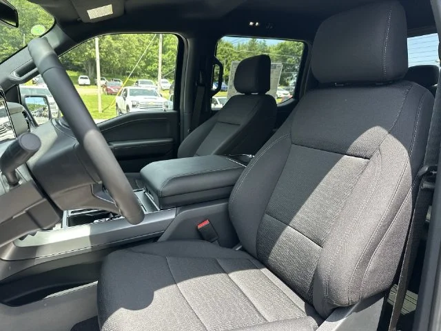 New 2026 Agate Black Metallic Ford XLT image 56