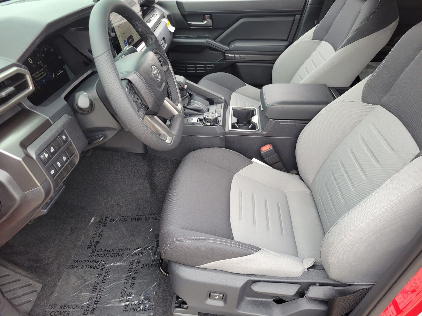 2025 Toyota Tacoma TRD Off Road - Photo 8