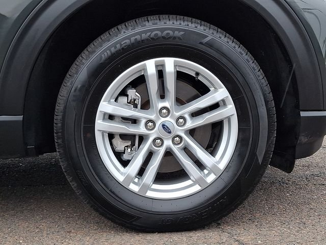 Certified Used 2023 Green Metallic Ford XLT image 8