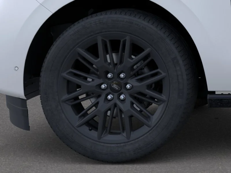 New 2026 White Ford Platinum image 42