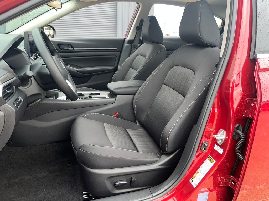 New 2026 Scarlet Ember Tintcoat Nissan SV Special Edition image 10