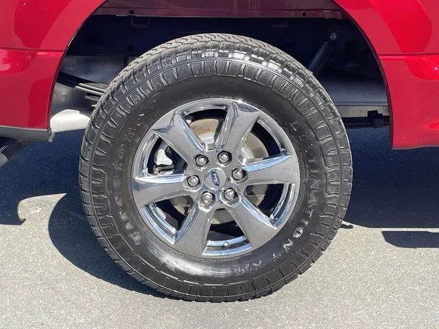 Certified Used 2019 Ruby Red Metallic Ford XLT image 7