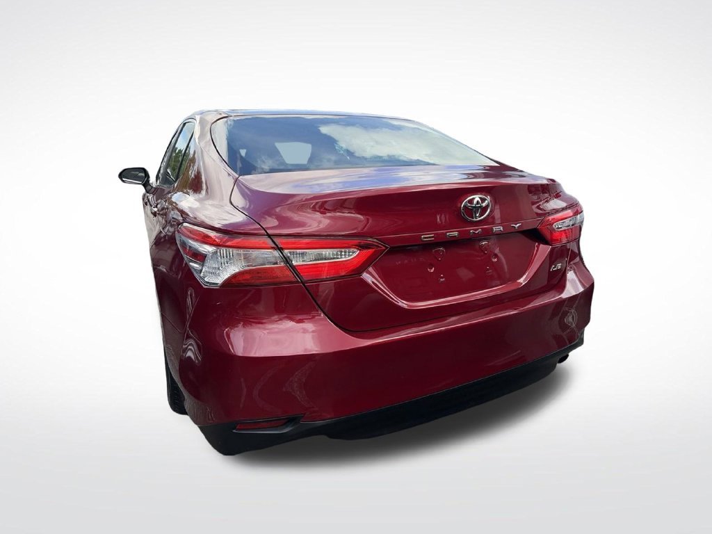 Used 2018 Red Toyota LE image 7
