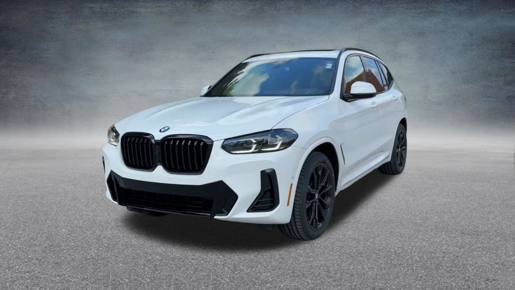 Used 2024 White BMW xDrive30i image 7