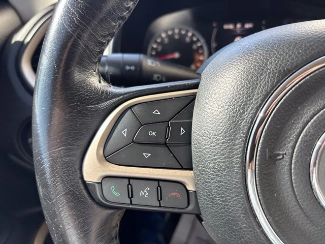 Used 2016 Colorado Red Jeep Latitude image 18