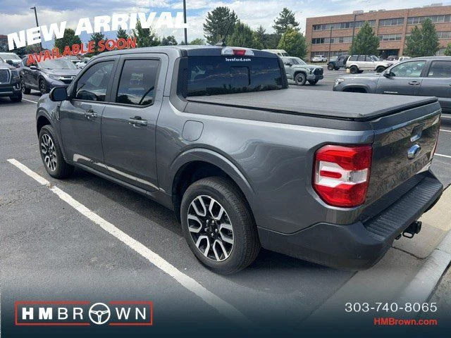Used 2024 Gray Metallic Ford Lariat image 3
