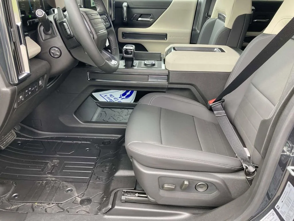 New 2026 Graphite Blue Metallic GMC 2X image 16