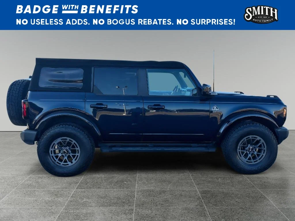 Used 2021 Antimatter Blue Metallic Ford Outer Banks image 3