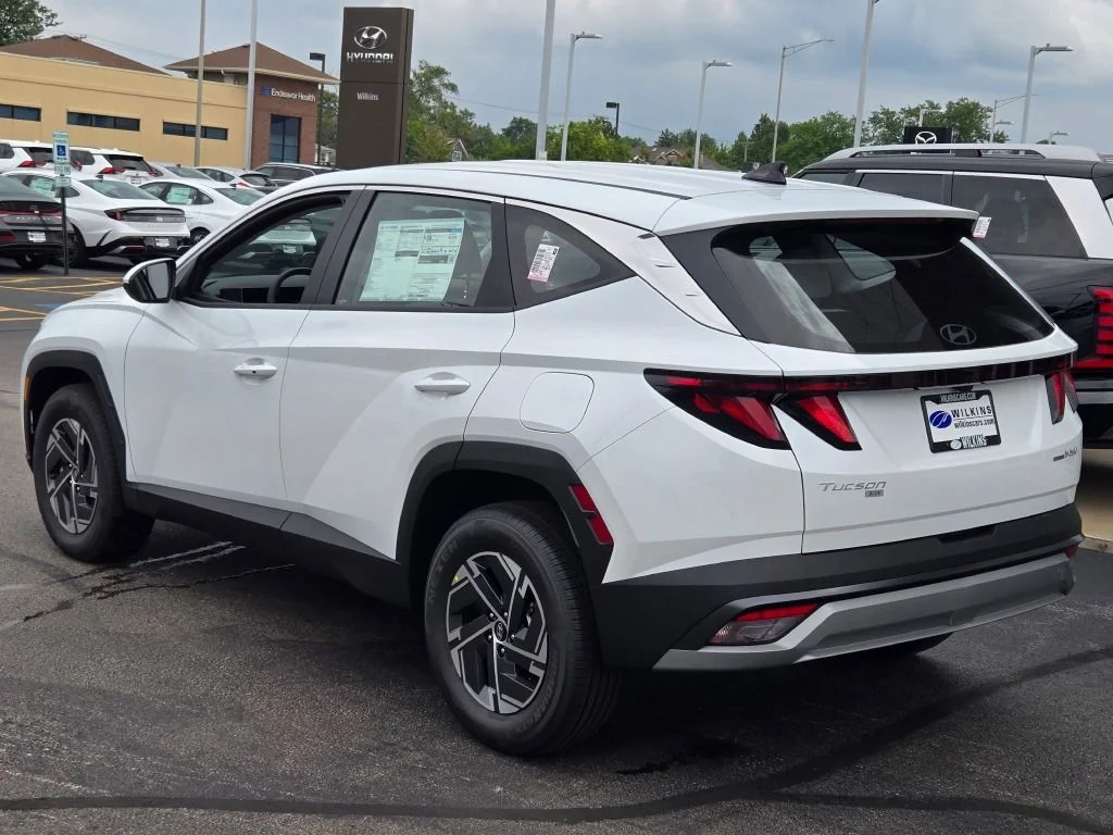 New 2026 White Pearl Hyundai Blue SE image 14