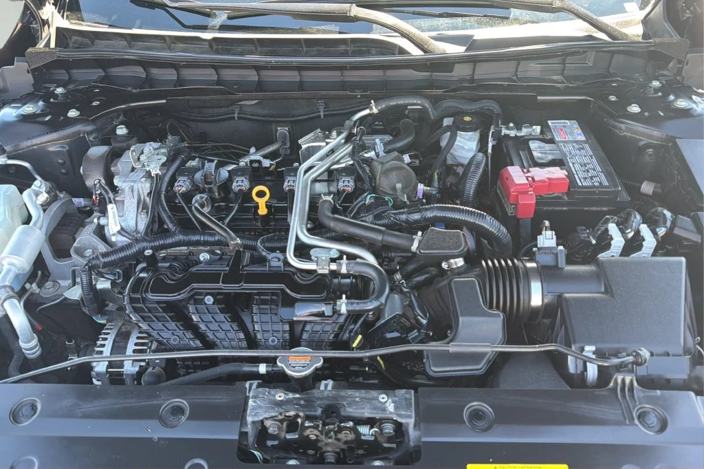 Used 2024 Black Nissan 2.5 SV image 10
