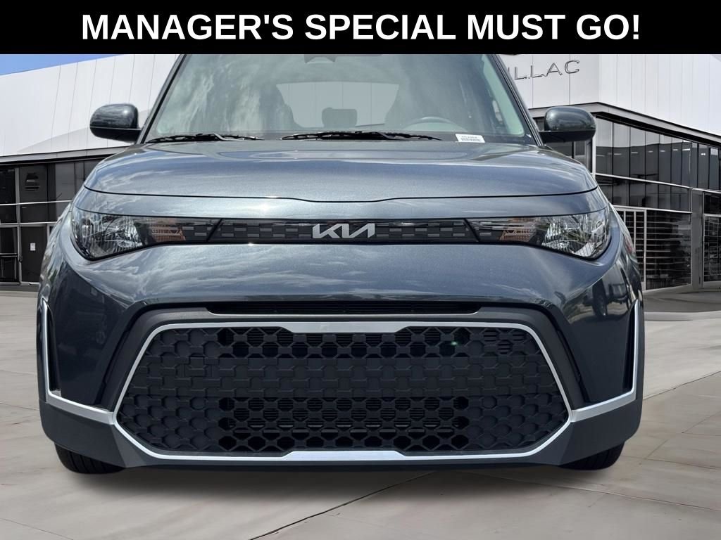Used 2025 Gray Kia LX image 4