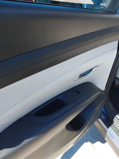 Used 2025 Blue Hyundai SEL Convenience image 20