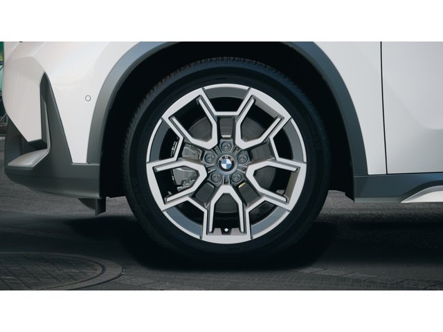New 2027 Mineral White Metallic BMW X1 28i image 7