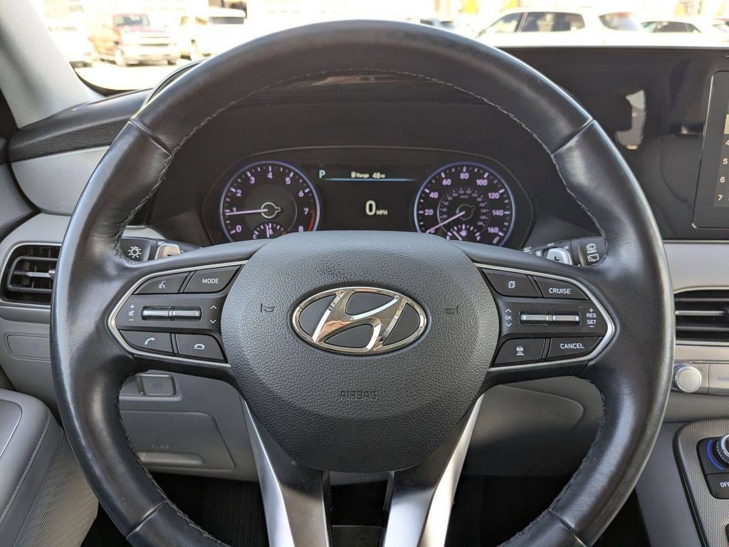 Used 2020  Hyundai SEL image 17