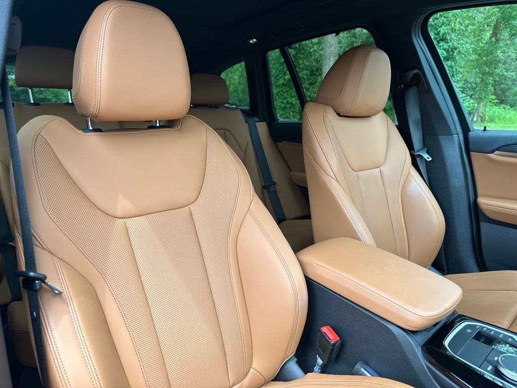 Certified Used 2024 Skyscraper Grey Metallic BMW xDrive30i image 27