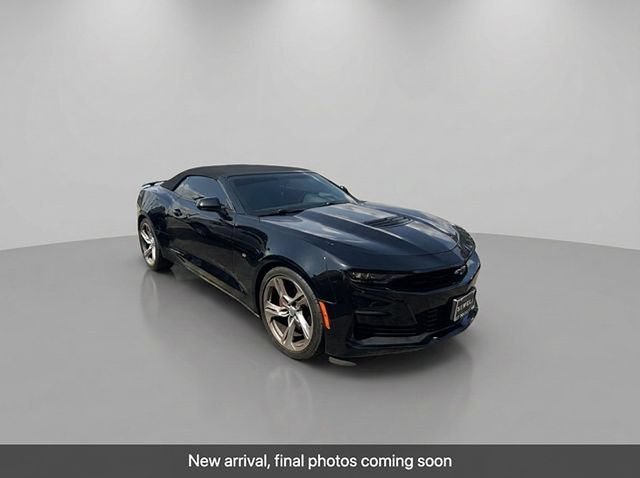 Used 2023 BLACK Chevrolet 2SS image 1