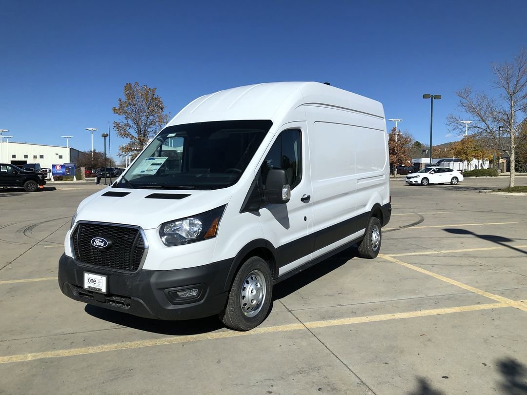 New 2026 Oxford White Ford High Roof 148 WB image 4