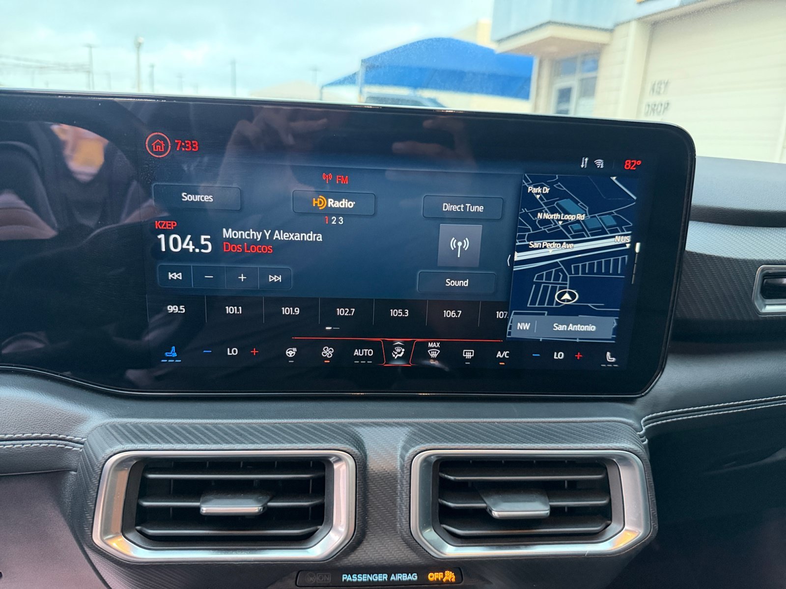 Used 2024 Dark Matter Gray Metallic Ford GT Premium image 21