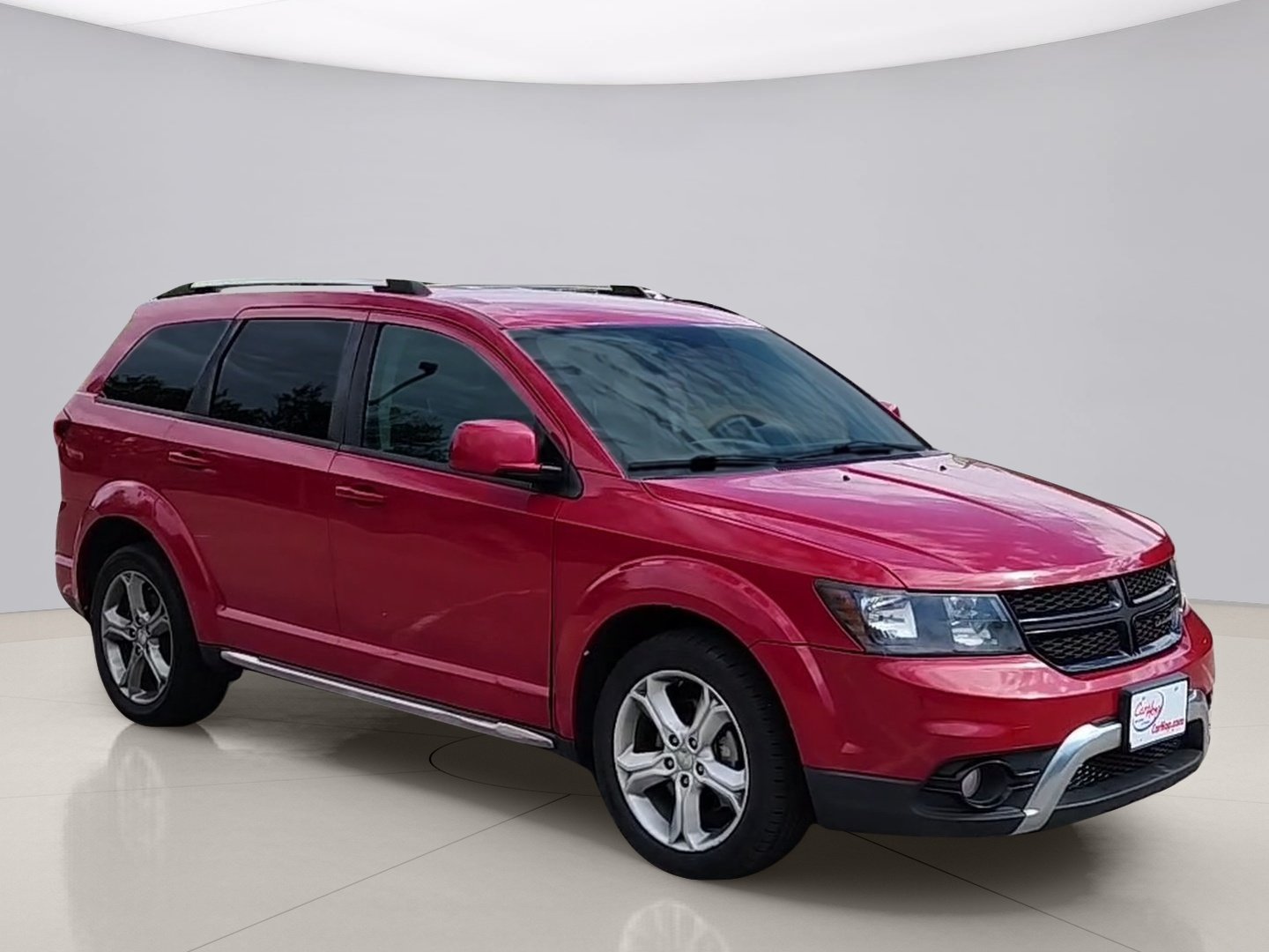 Used 2017 Red Dodge CROSSROAD image 7