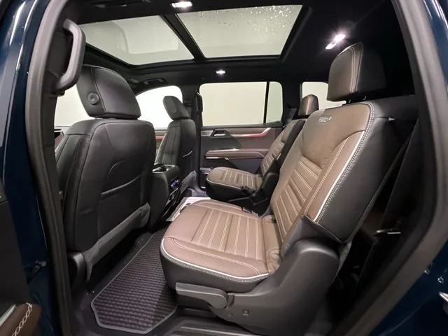2027 GMC Acadia Denali Ultimate - Photo 27