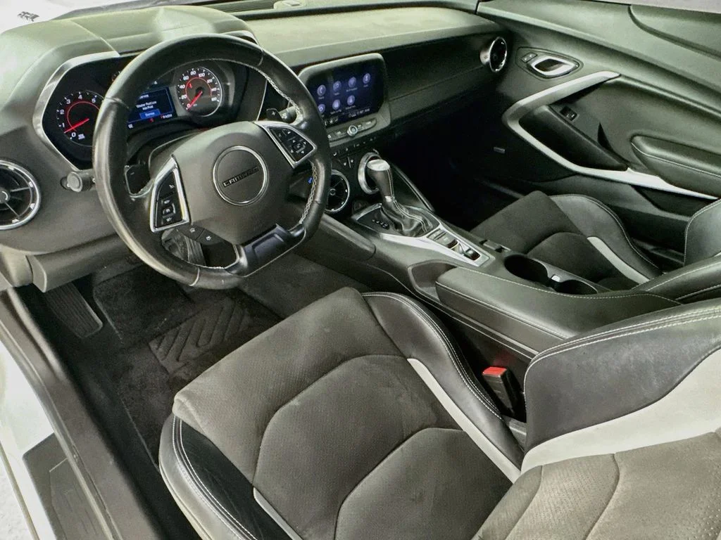 Used 2023 Summit White Chevrolet LT1 image 26