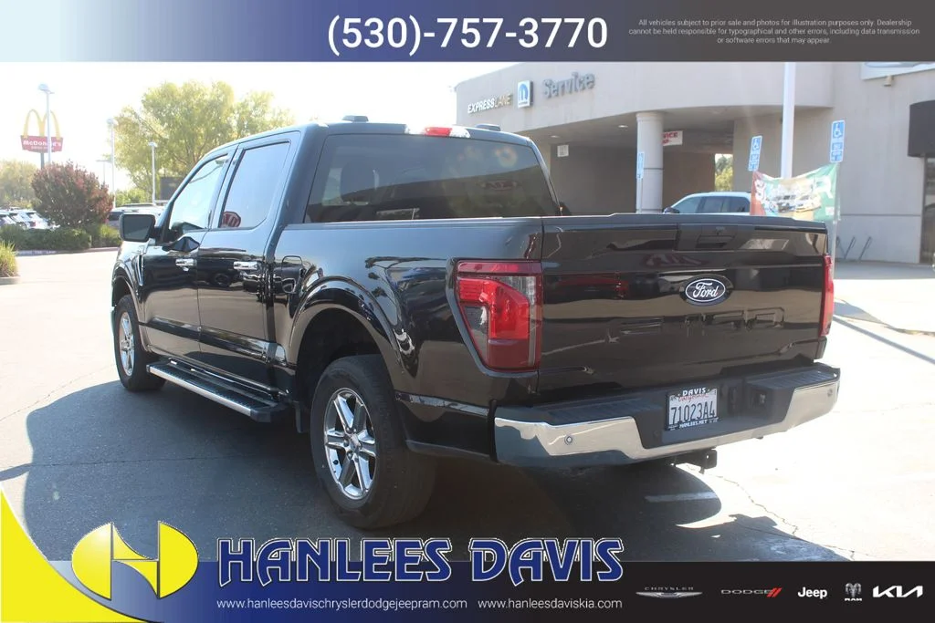 Used 2025 Black Ford XLT image 9