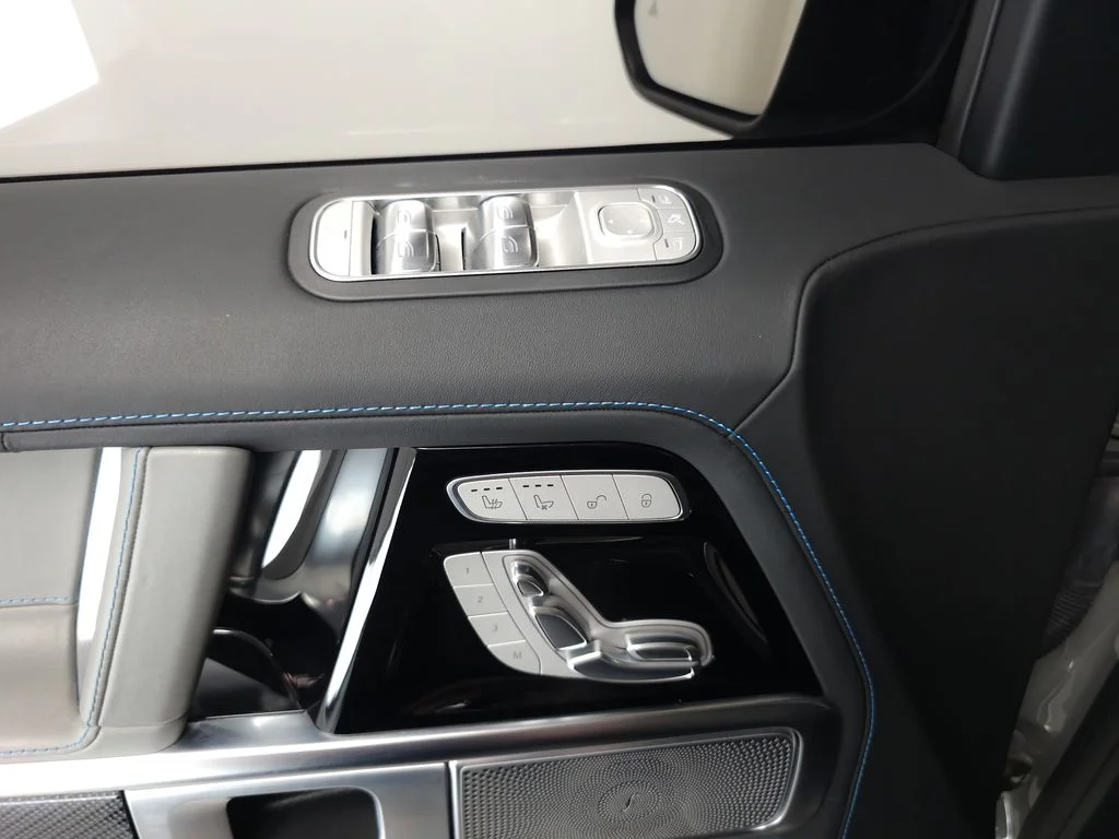 Used 2025 MANUFAKTUR Arabian Gray Mercedes-Benz G 580 image 6