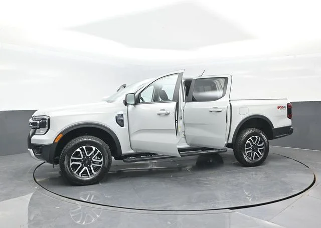 New 2026 Avalanche Ford Lariat® image 28
