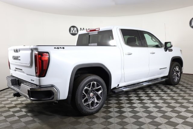 2026 GMC Sierra 1500 SLT - Photo 52
