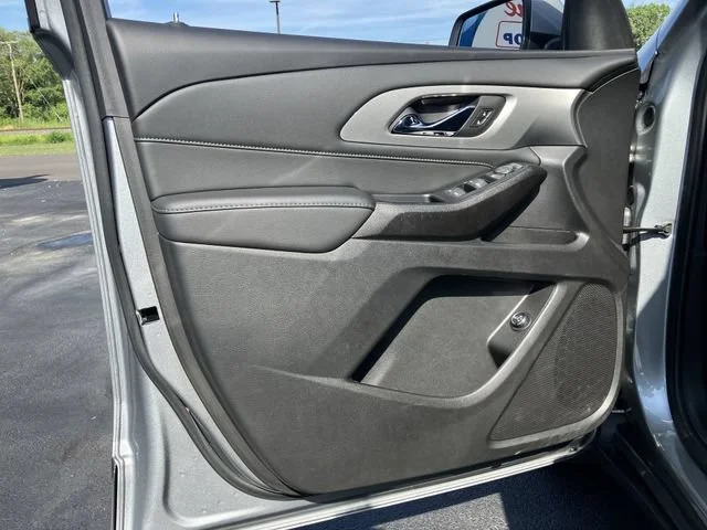 2023 Chevrolet Traverse 1LT - Photo 21