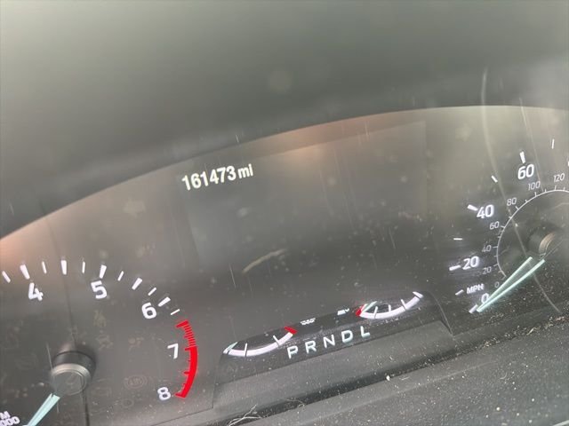 Used 2020 Silver Ford SE image 5