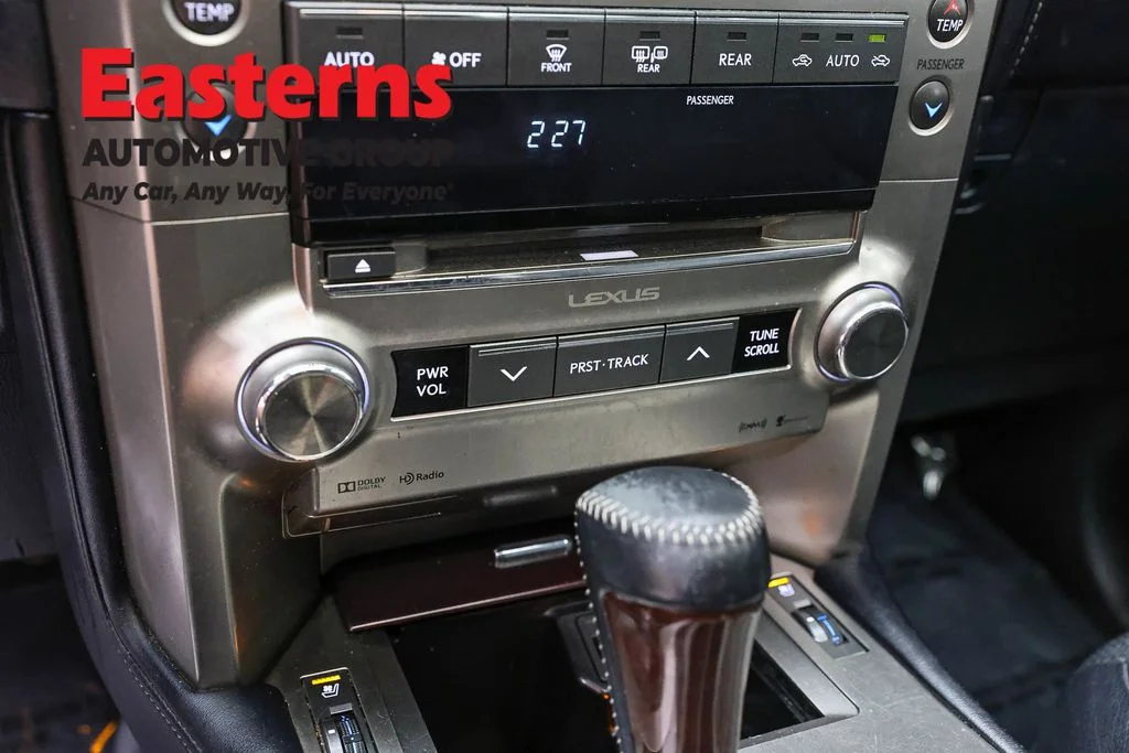 Used 2018 Gray Lexus 460 image 19