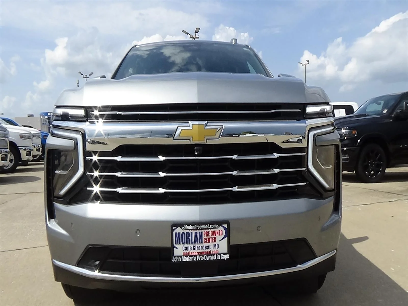 Used 2025 Sterling Gray Metallic (gxd) Chevrolet LT image 3